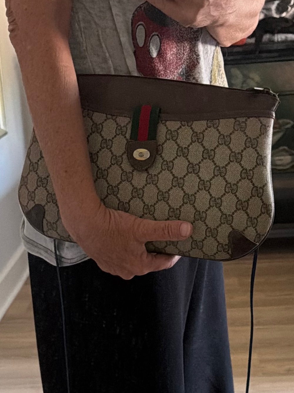 Last day sale GUCCI GG Supreme Coated Canvas w Sherry Web  Convertible Bag  VGVC - Picture 2 of 16